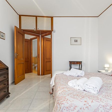 Palazzo Reale & Piazza Indipendenza Roomy Flat Palermo Exterior photo